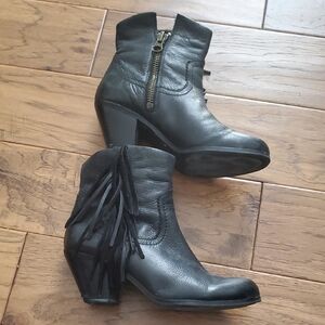 Sam Edelman Louie Black Leather Fringed Booties Women's Size 7.5